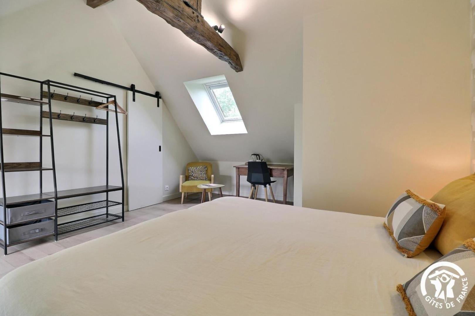 Bed and Breakfast Le Jardin De Quercus Bazouges-la-Pérouse Exterior foto